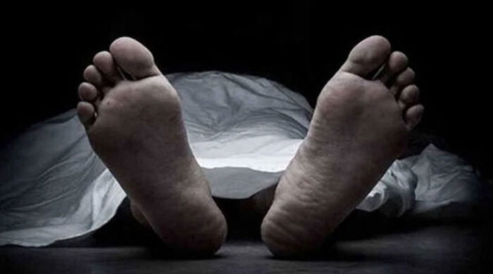 Untitled 2 2510070835